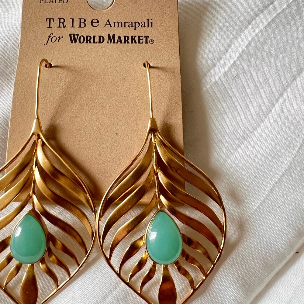 NWT 14k Gold Plated Leaf Earrings by Tribe Amrapali for World Market 🌎